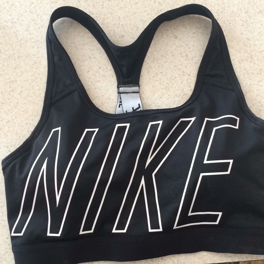 Nike work out top